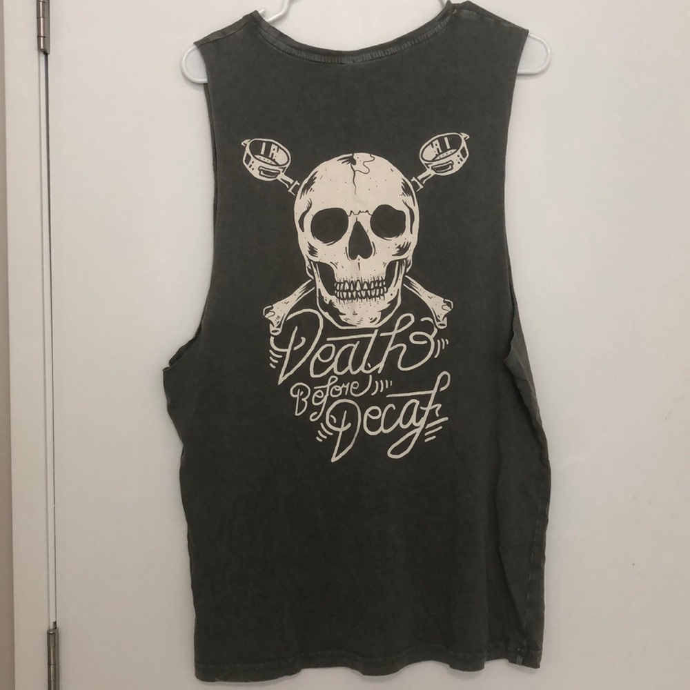 Dutch Bros tank nwot